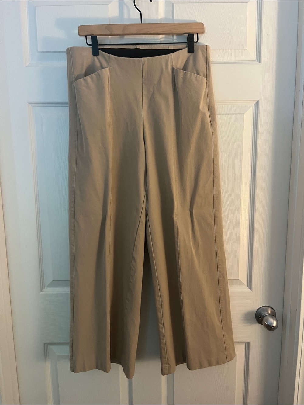 Old Navy Wide-Leg Chino Pants in Khaki